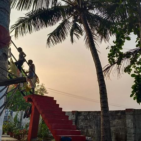 Funky Art Beach House Alappuzha Exterior photo