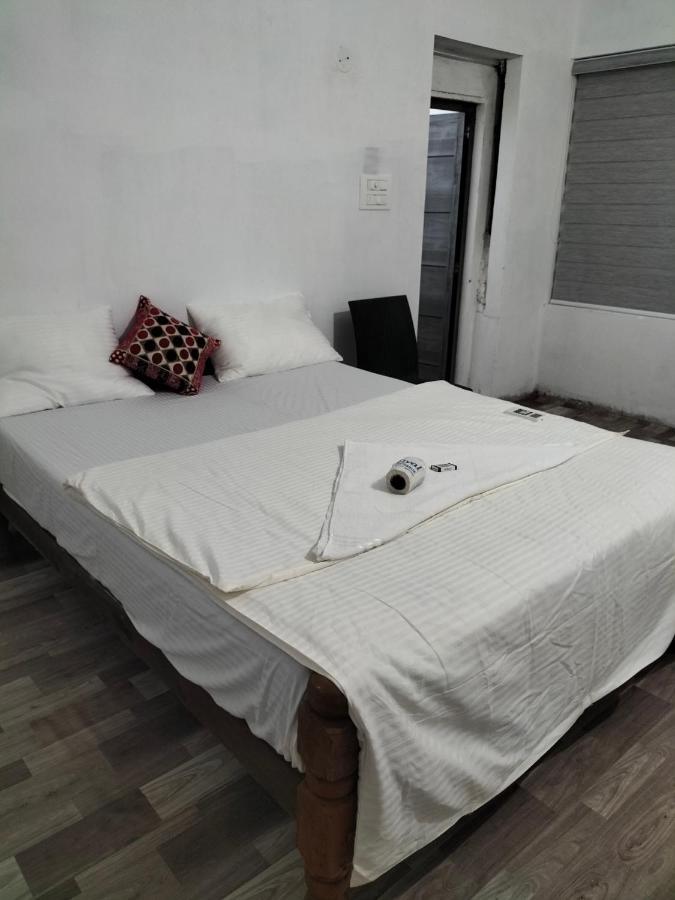 Funky Art Beach House Alappuzha Exterior photo