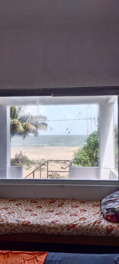Funky Art Beach House Alappuzha Exterior photo